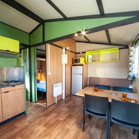 Camping Zecamping Familial Animaux Acceptés Animé Espace Aquatique