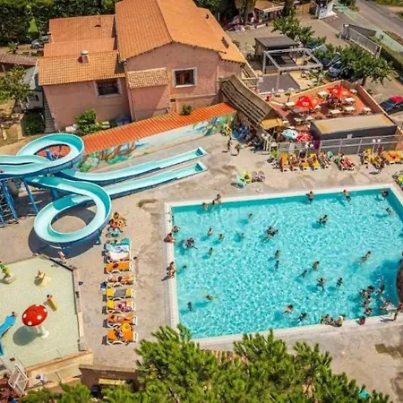 Camping - Parc Aquatique - Ccahfd0 *
