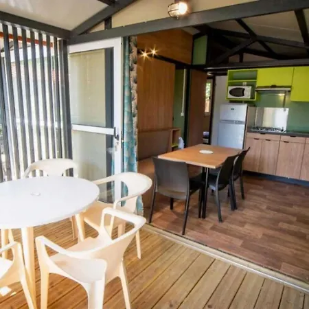 Camping Zecamping Familial Animaux Acceptes Anime Espace Aquatique *