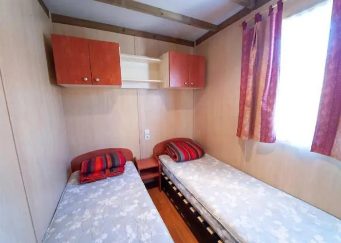 - Parc Aquatique - Ccahfd0 Portiragnes